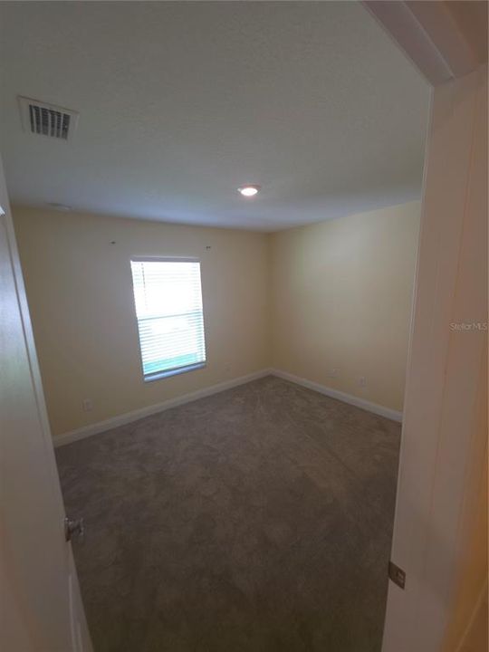 For Rent: $2,295 (4 beds, 2 baths, 1873 Square Feet)