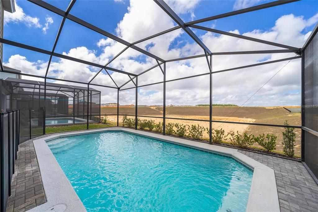 En Venta: $565,000 (6 camas, 4 baños, 3108 Pies cuadrados)