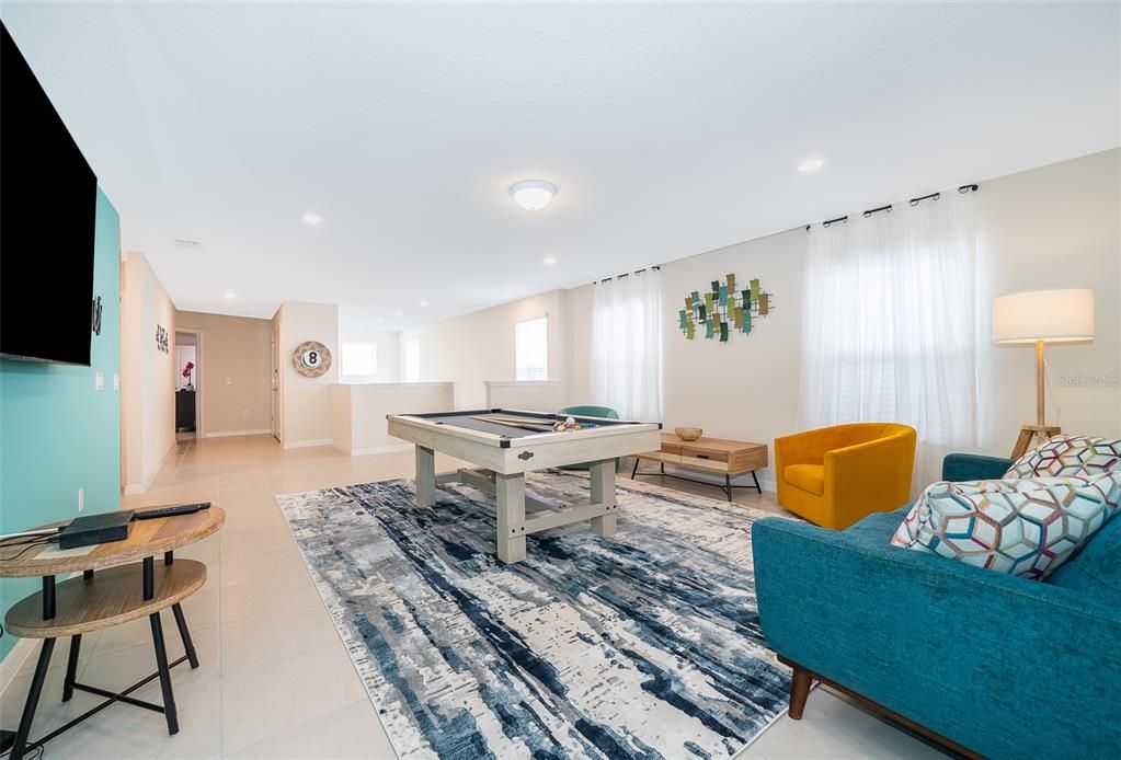 En Venta: $565,000 (6 camas, 4 baños, 3108 Pies cuadrados)