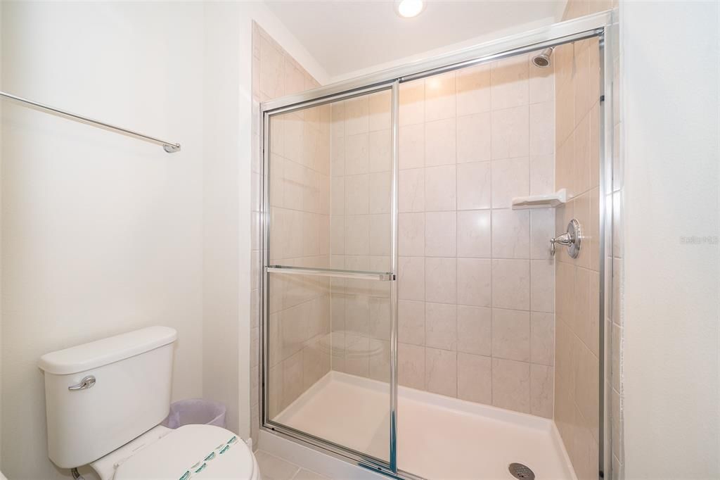 En Venta: $565,000 (6 camas, 4 baños, 3108 Pies cuadrados)