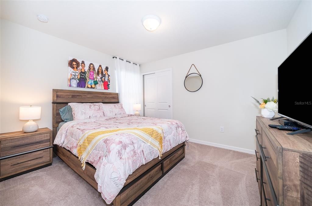 En Venta: $565,000 (6 camas, 4 baños, 3108 Pies cuadrados)