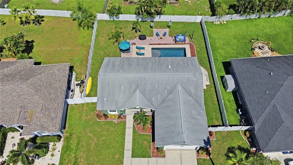 На продажу: $449,999 (3 спален, 2 ванн, 1808 Квадратных фут)