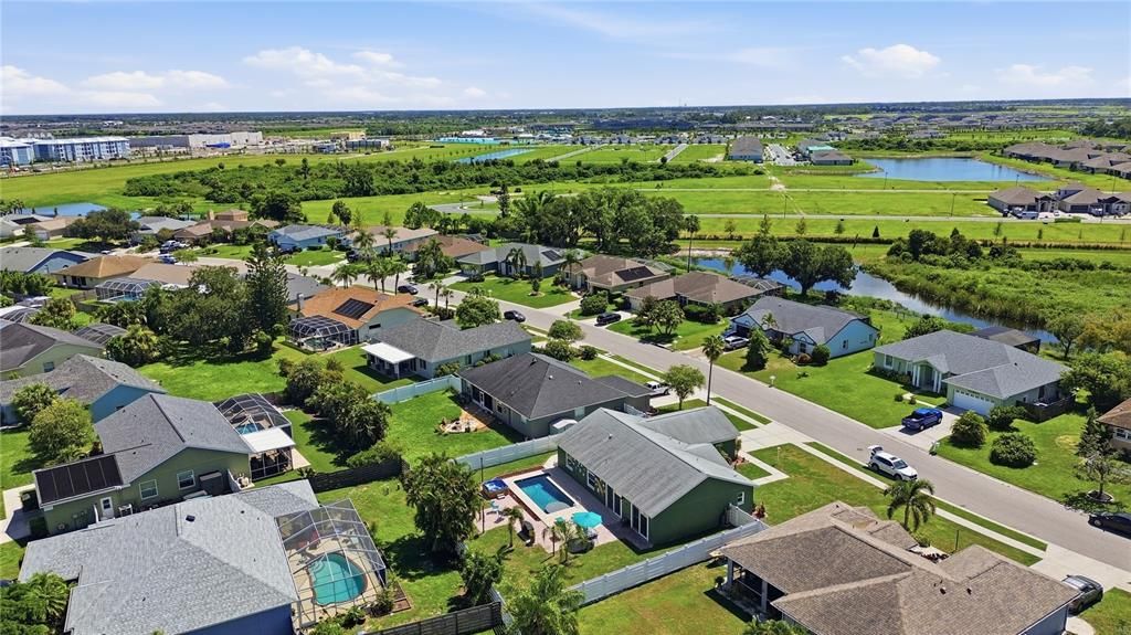 На продажу: $449,999 (3 спален, 2 ванн, 1808 Квадратных фут)