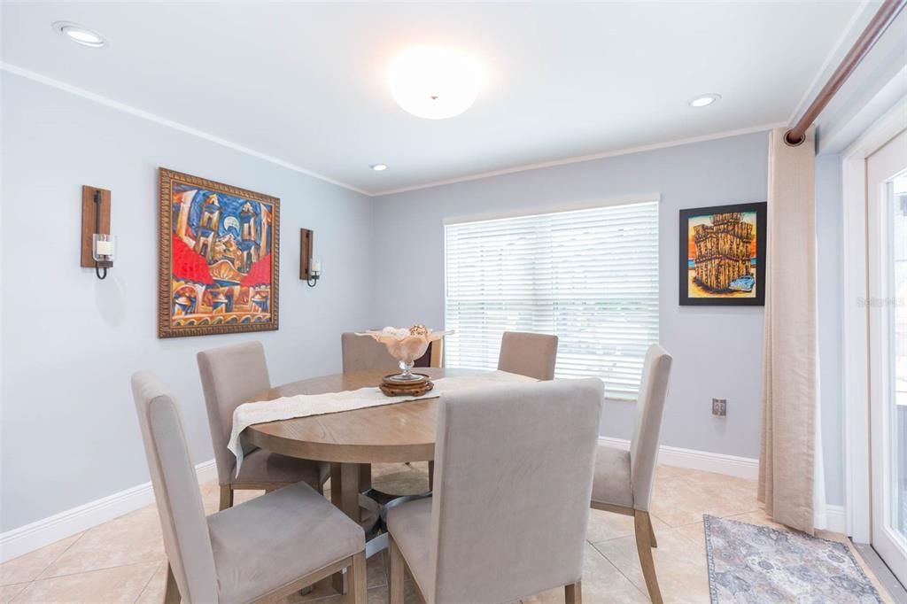For Sale: $662,500 (4 beds, 2 baths, 2484 Square Feet)