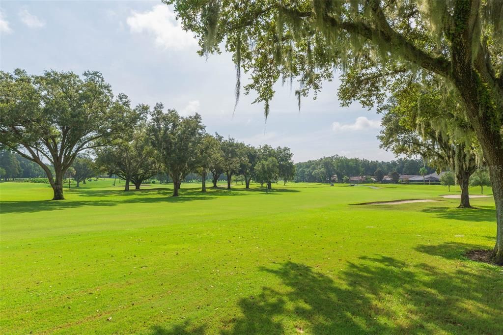 For Sale: $662,500 (4 beds, 2 baths, 2484 Square Feet)