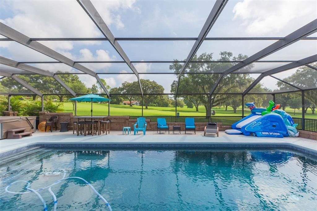 For Sale: $662,500 (4 beds, 2 baths, 2484 Square Feet)