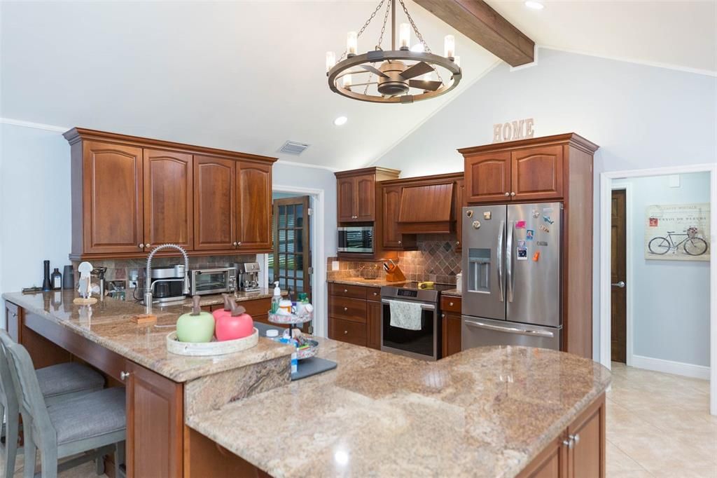 For Sale: $662,500 (4 beds, 2 baths, 2484 Square Feet)