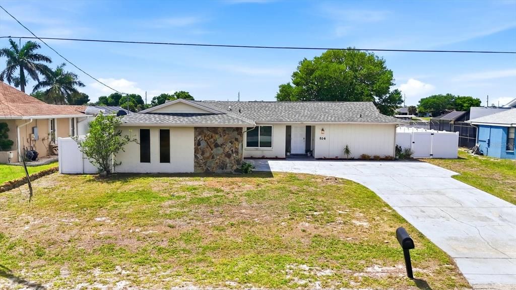 En Venta: $345,000 (3 camas, 2 baños, 1541 Pies cuadrados)