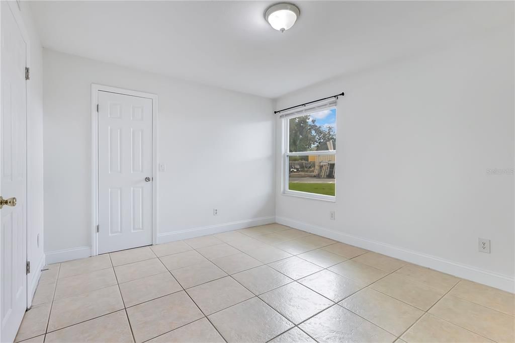 For Rent: $1,950 (3 beds, 2 baths, 1253 Square Feet)