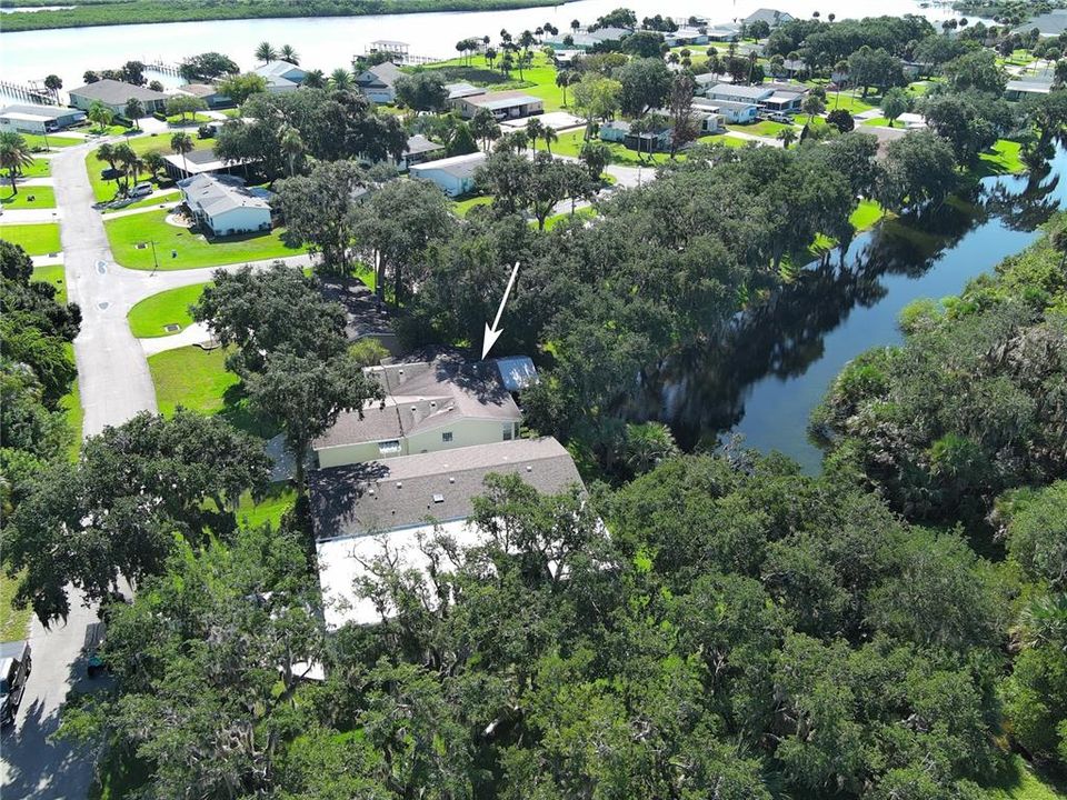 For Sale: $349,900 (2 beds, 2 baths, 1415 Square Feet)