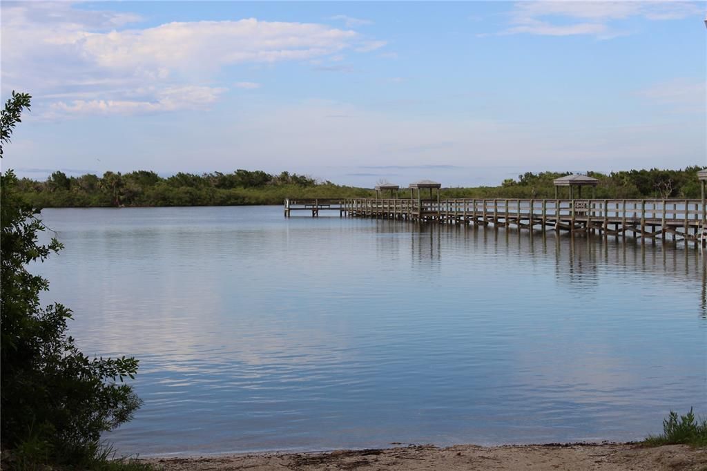 For Sale: $349,900 (2 beds, 2 baths, 1415 Square Feet)
