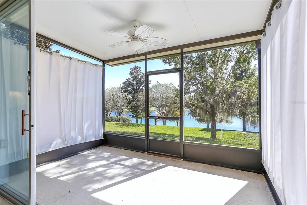 For Sale: $305,000 (3 beds, 2 baths, 1682 Square Feet)
