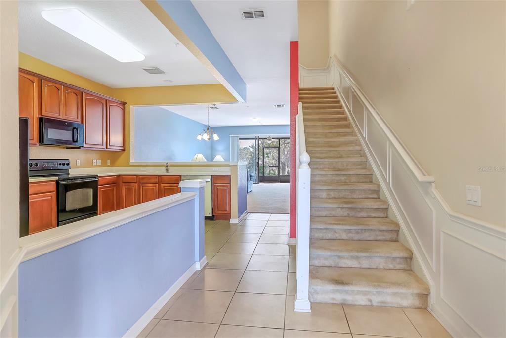 For Sale: $305,000 (3 beds, 2 baths, 1682 Square Feet)
