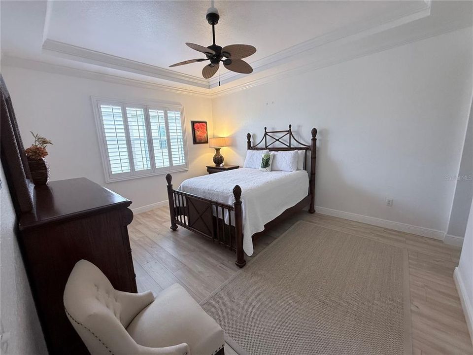 For Sale: $345,000 (3 beds, 2 baths, 1630 Square Feet)