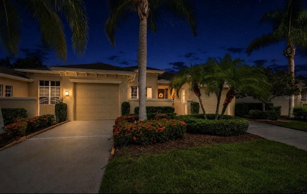 For Sale: $345,000 (3 beds, 2 baths, 1630 Square Feet)