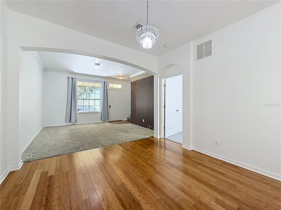 На продажу: $399,000 (3 спален, 2 ванн, 1651 Квадратных фут)