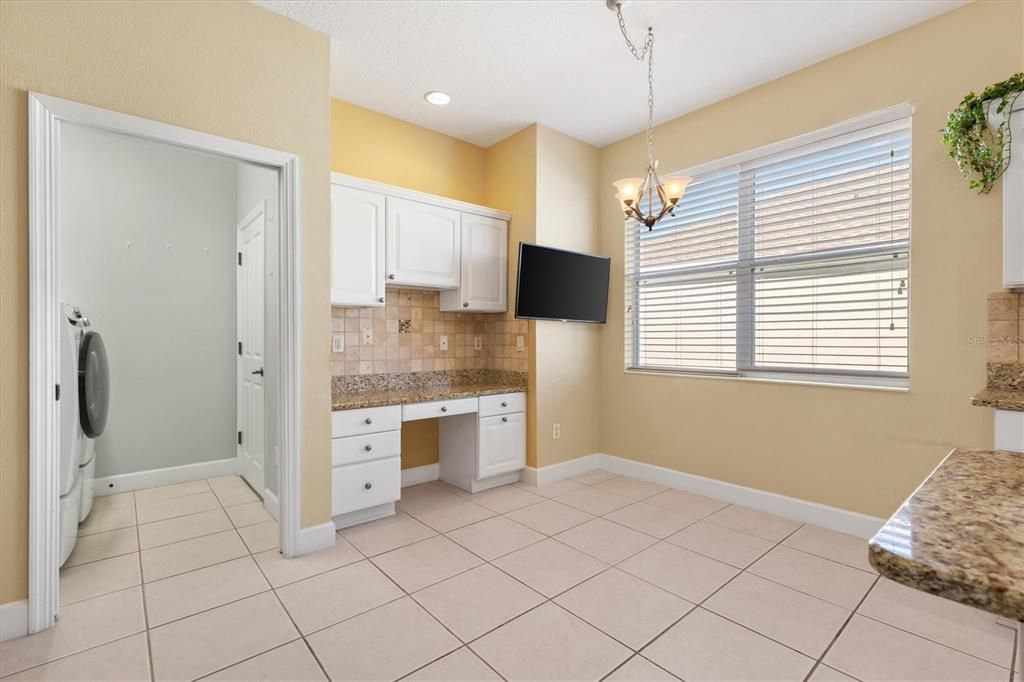 For Sale: $525,000 (3 beds, 2 baths, 2075 Square Feet)
