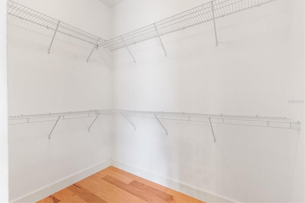 For Sale: $525,000 (3 beds, 2 baths, 2075 Square Feet)