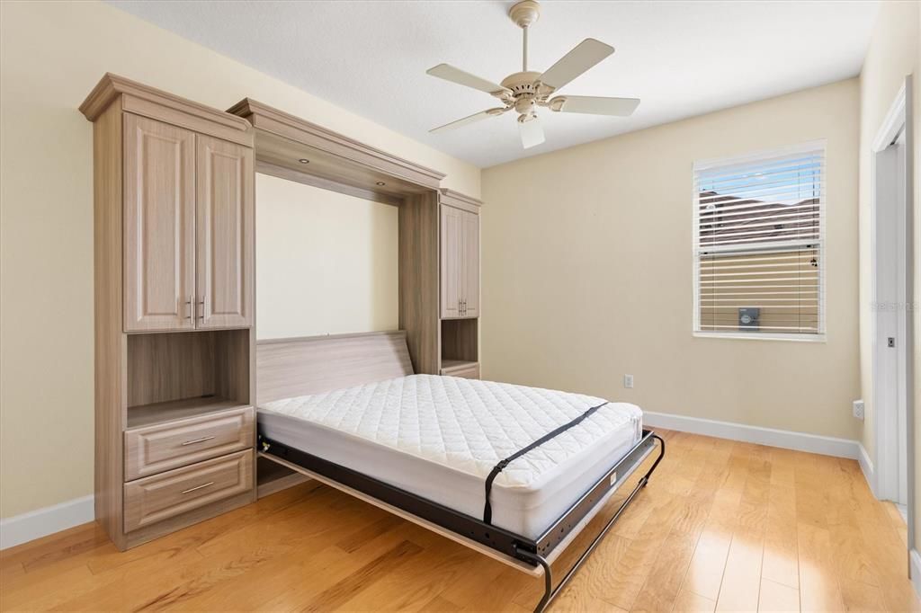 For Sale: $525,000 (3 beds, 2 baths, 2075 Square Feet)