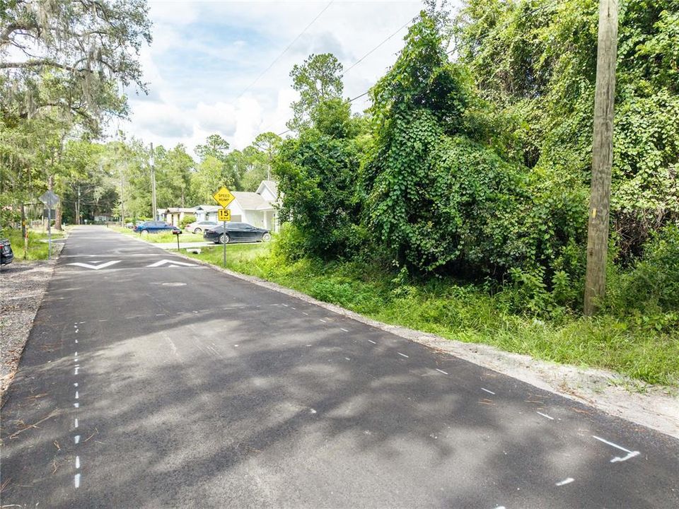 En Venta: $84,900 (1.03 acres)