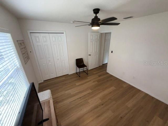 For Sale: $379,900 (3 beds, 2 baths, 1916 Square Feet)