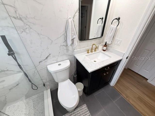For Sale: $379,900 (3 beds, 2 baths, 1916 Square Feet)
