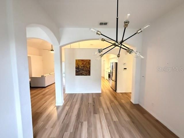 For Sale: $379,900 (3 beds, 2 baths, 1916 Square Feet)