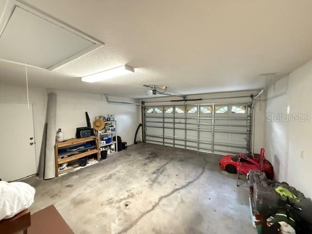 For Sale: $379,900 (3 beds, 2 baths, 1916 Square Feet)