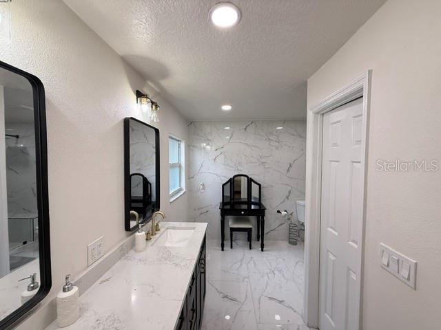 For Sale: $379,900 (3 beds, 2 baths, 1916 Square Feet)