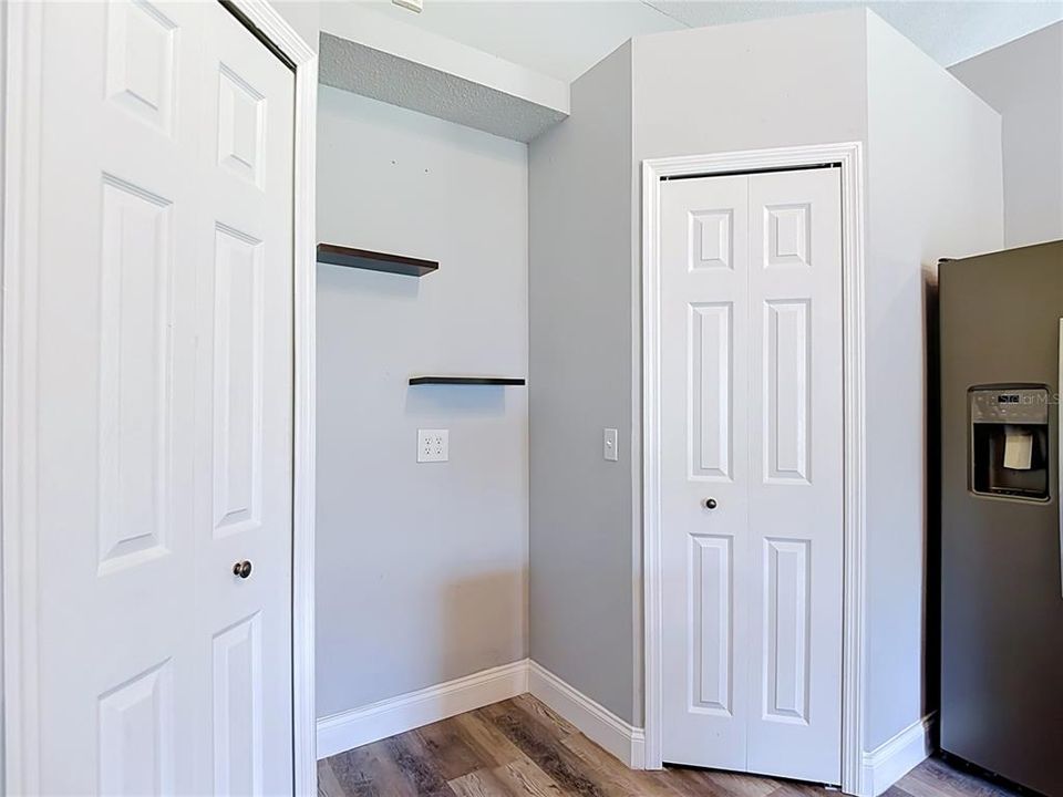 For Sale: $329,900 (4 beds, 2 baths, 2236 Square Feet)
