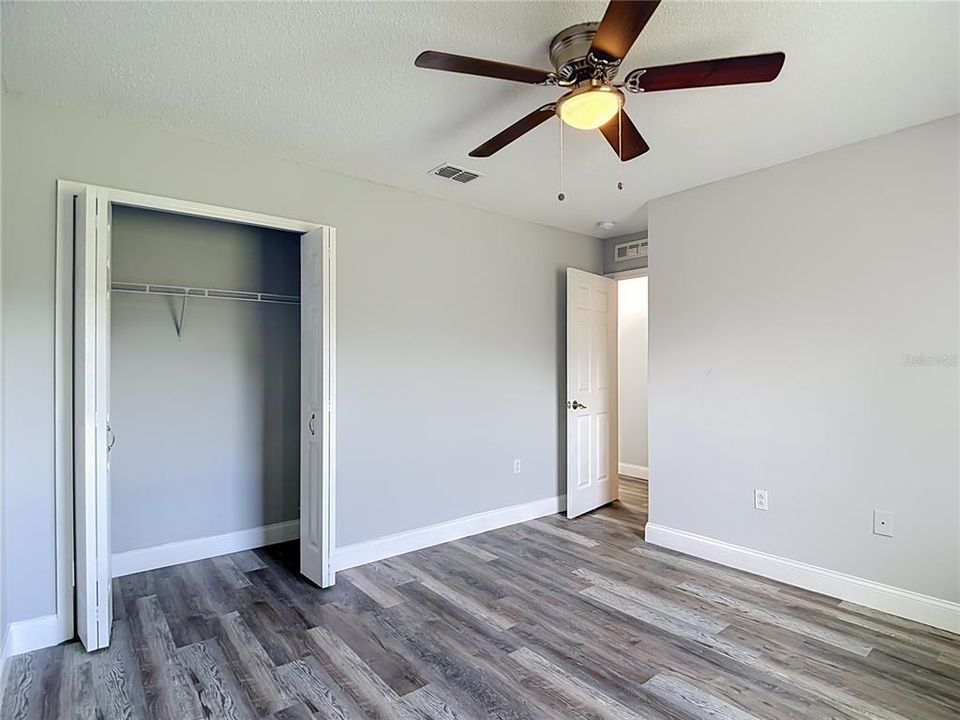 For Sale: $329,900 (4 beds, 2 baths, 2236 Square Feet)