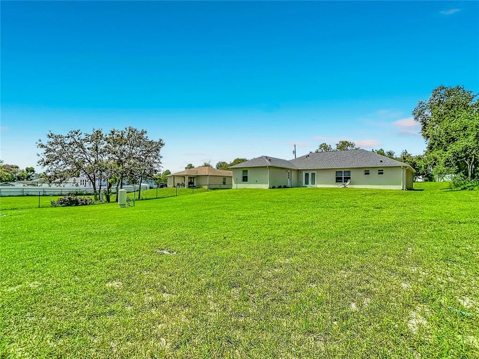 For Sale: $329,900 (4 beds, 2 baths, 2236 Square Feet)