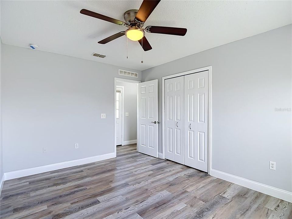 For Sale: $329,900 (4 beds, 2 baths, 2236 Square Feet)