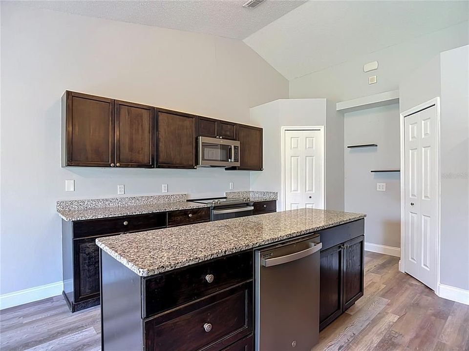 For Sale: $329,900 (4 beds, 2 baths, 2236 Square Feet)