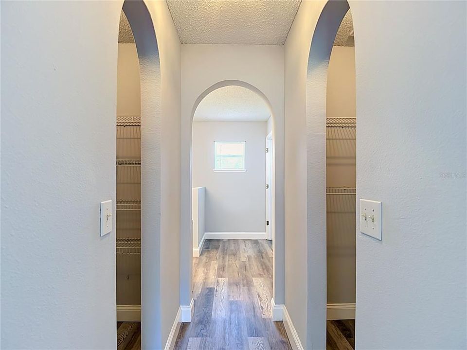 For Sale: $329,900 (4 beds, 2 baths, 2236 Square Feet)