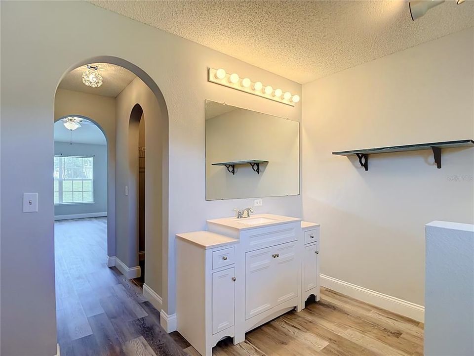 For Sale: $329,900 (4 beds, 2 baths, 2236 Square Feet)