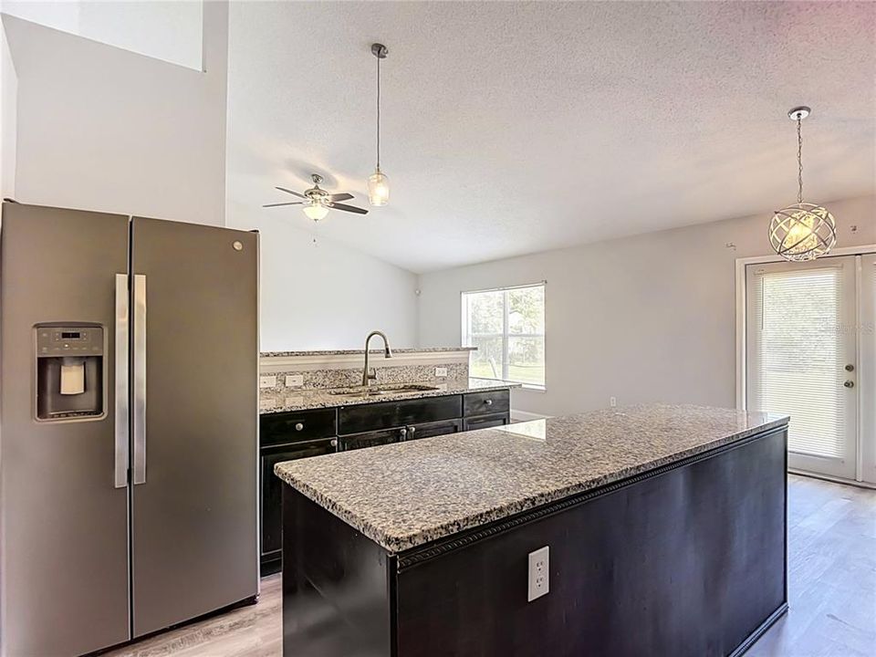 For Sale: $329,900 (4 beds, 2 baths, 2236 Square Feet)