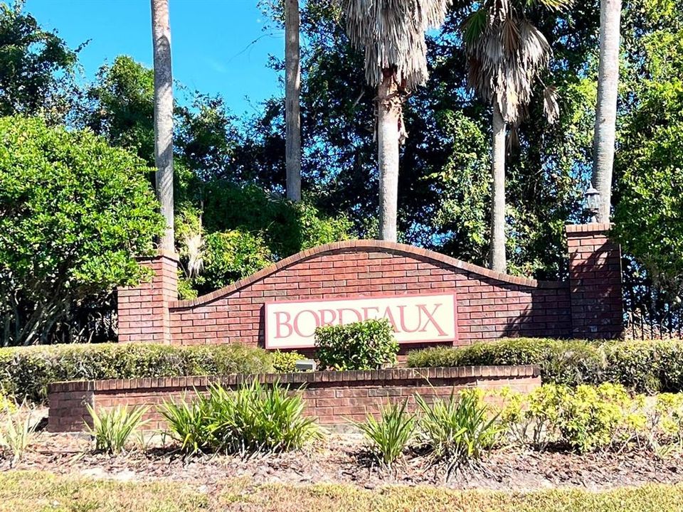 For Rent: $1,500 (1 beds, 1 baths, 733 Square Feet)