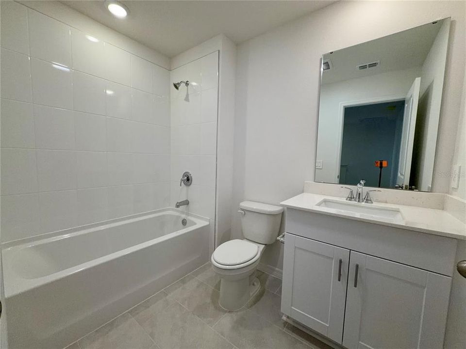 В аренду: $2,100 (3 спален, 2 ванн, 1566 Квадратных фут)