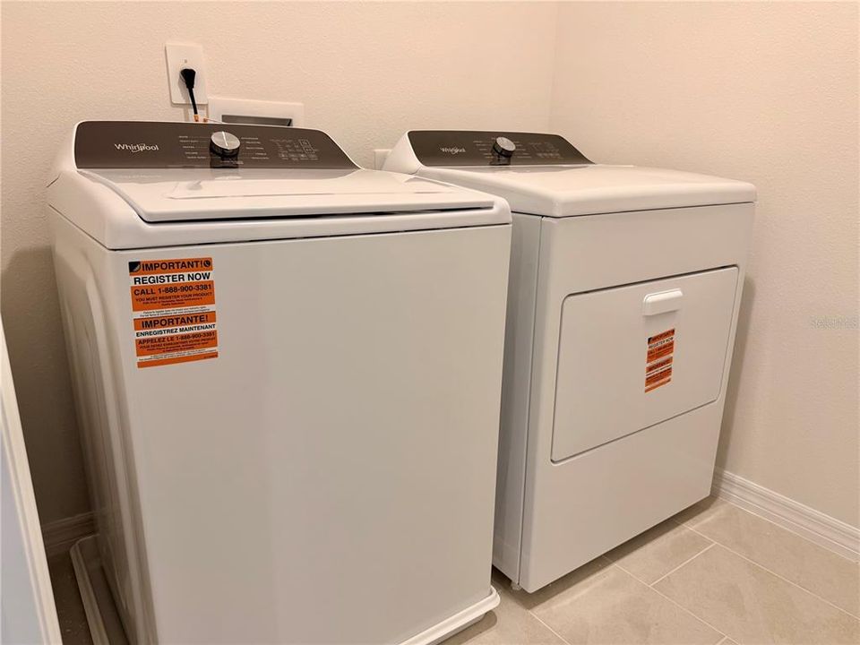 В аренду: $2,100 (3 спален, 2 ванн, 1566 Квадратных фут)