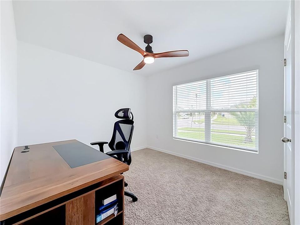 For Rent: $3,000 (5 beds, 3 baths, 2077 Square Feet)