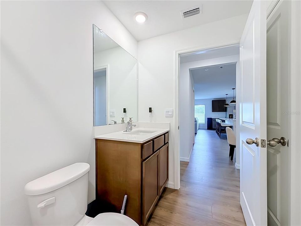 For Rent: $3,000 (5 beds, 3 baths, 2077 Square Feet)