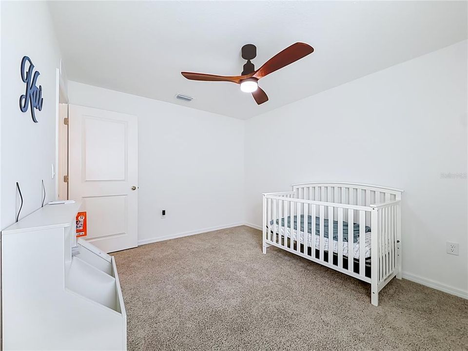 For Rent: $3,000 (5 beds, 3 baths, 2077 Square Feet)