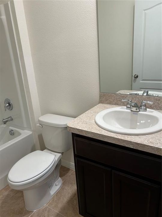 For Rent: $2,000 (3 beds, 2 baths, 1516 Square Feet)