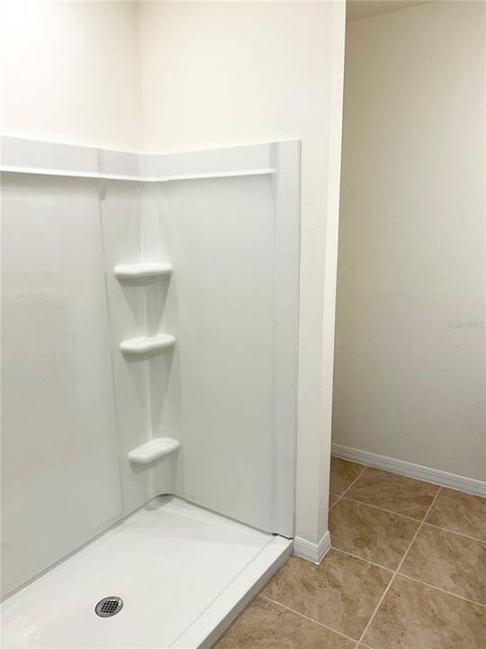 For Rent: $2,000 (3 beds, 2 baths, 1516 Square Feet)