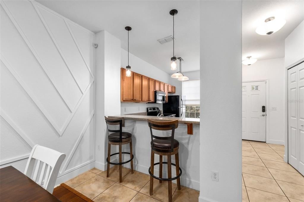 For Sale: $247,000 (2 beds, 2 baths, 1450 Square Feet)