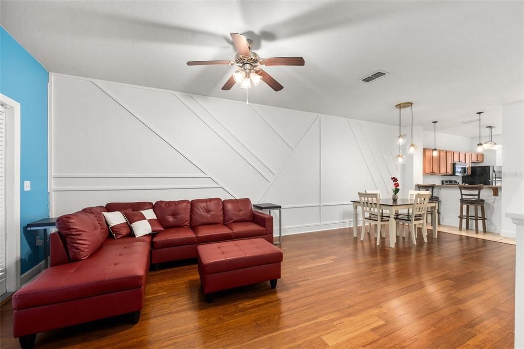 For Sale: $247,000 (2 beds, 2 baths, 1450 Square Feet)