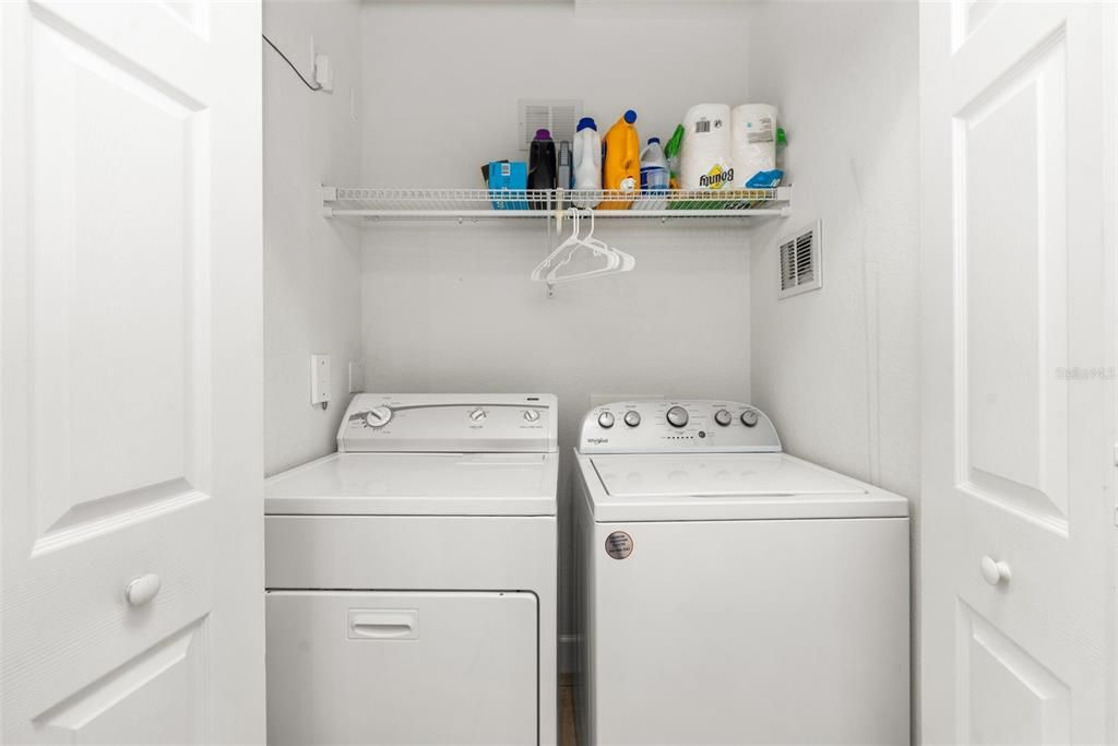 For Sale: $247,000 (2 beds, 2 baths, 1450 Square Feet)