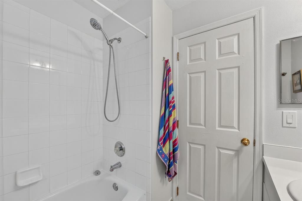 For Sale: $435,800 (3 beds, 2 baths, 1590 Square Feet)