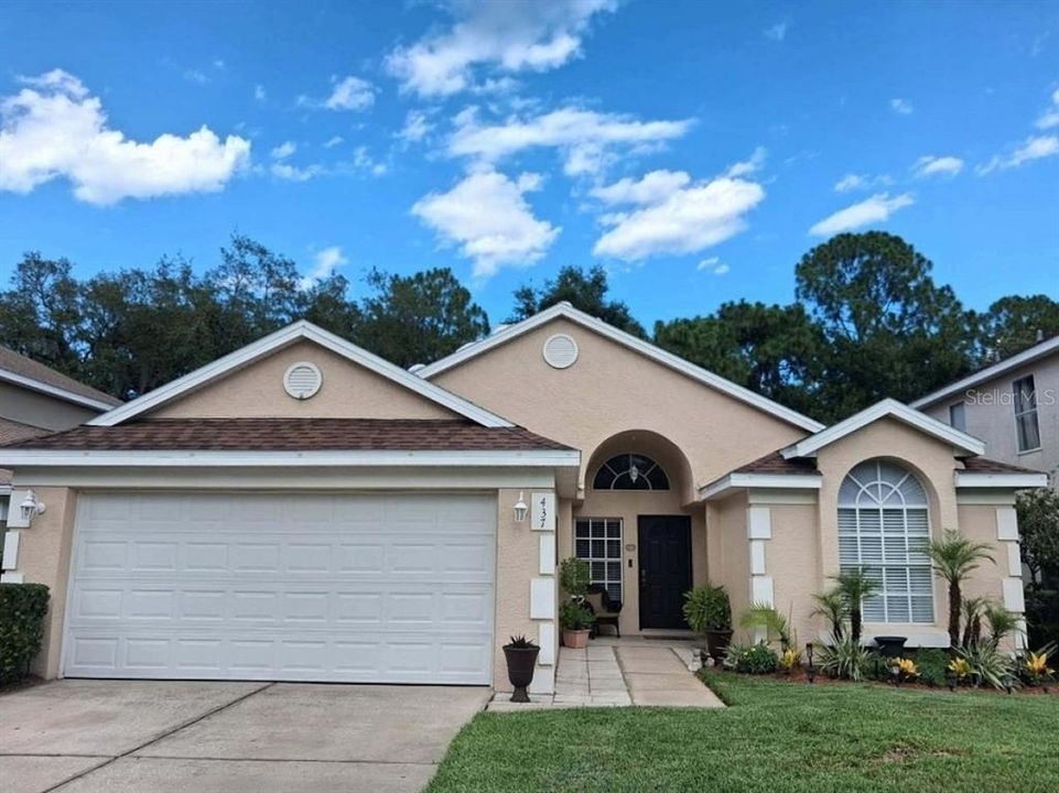 For Sale: $435,800 (3 beds, 2 baths, 1590 Square Feet)